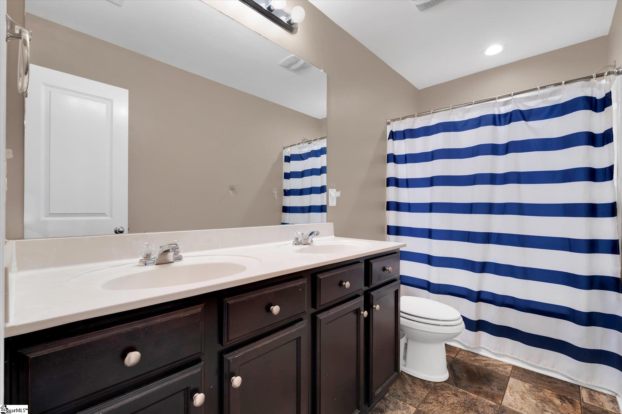 805 Brighton Ridge Court Wellford, SC 29385 - Photo 30 of 40 Gallery Image 30