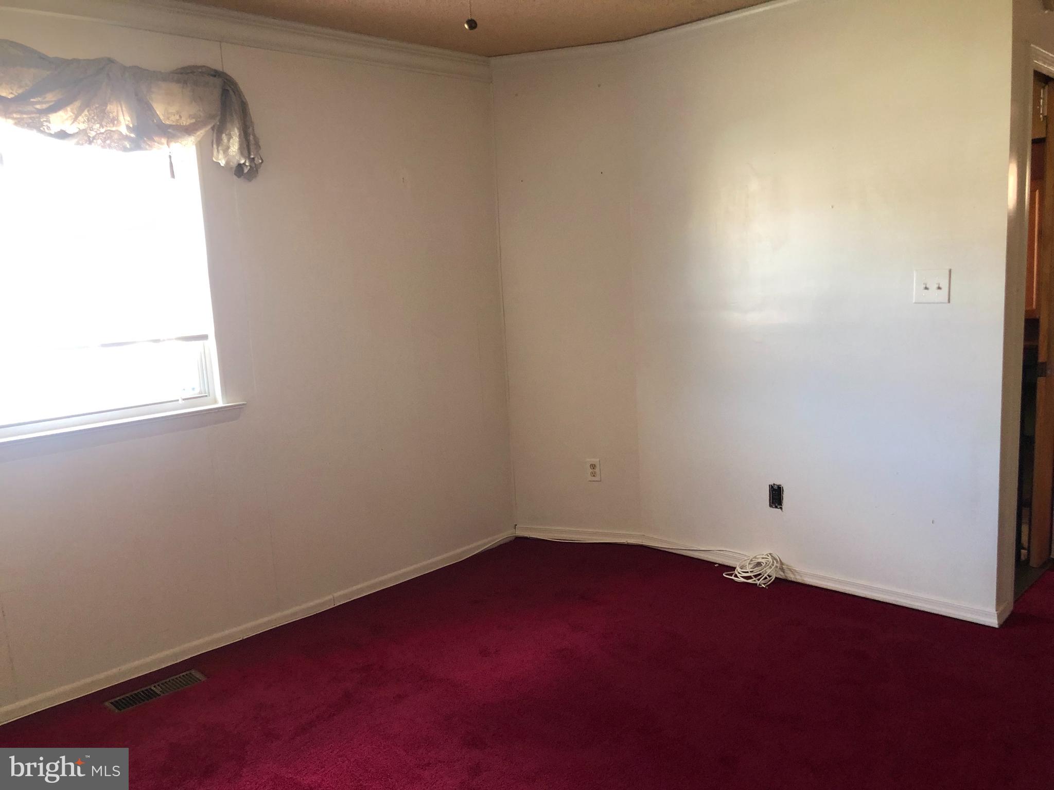 12412 Barbary Road Philadelphia, PA 19154 - Photo 10 of 32