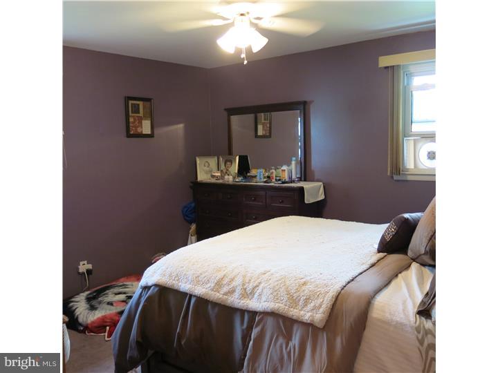 1603 Davis Road Runnemede, NJ 08078 - Photo 14 of 25 Bedroom - Main