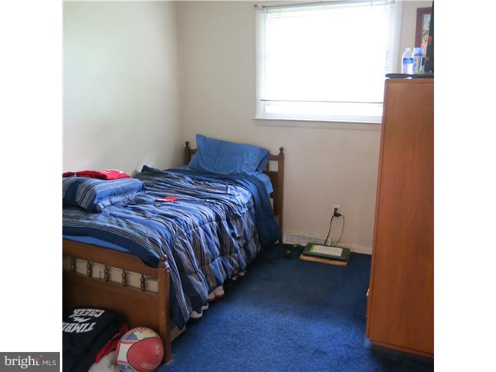 1603 Davis Road Runnemede, NJ 08078 - Photo 20 of 25 Bedroom 3