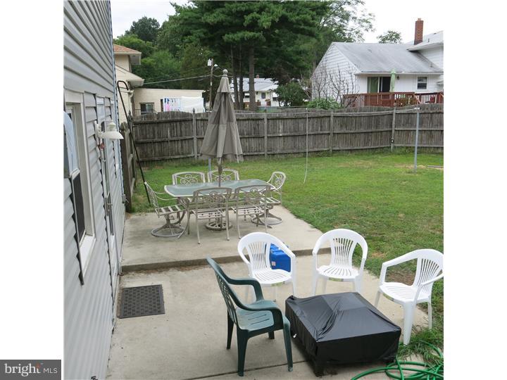 1603 Davis Road Runnemede, NJ 08078 - Photo 23 of 25 Patio