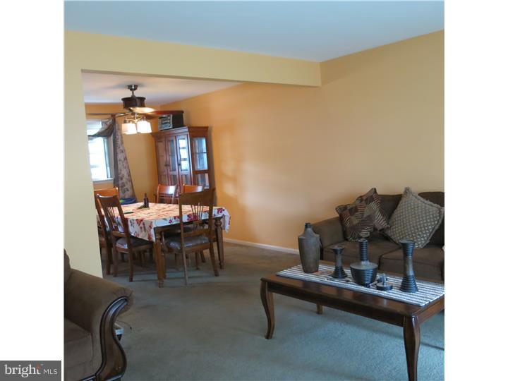 1603 Davis Road Runnemede, NJ 08078 - Photo 9 of 25 Dining Room