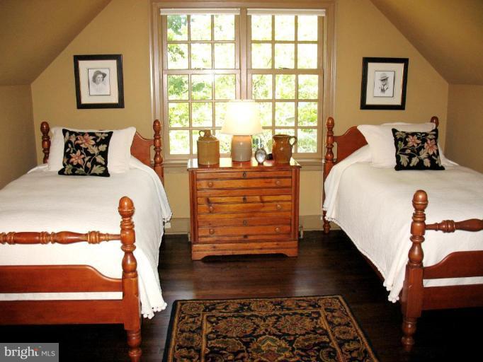 2212 Jenkins Creek Road Cambridge, MD 21613 - Photo 11 of 30 Bedroom #4
