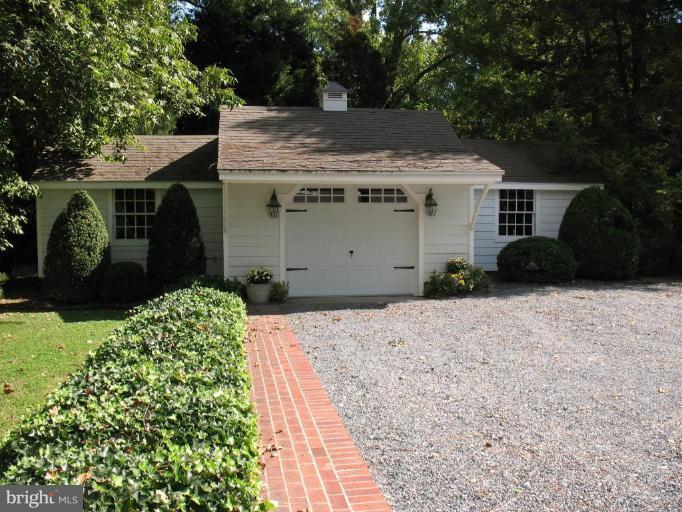 2212 Jenkins Creek Road Cambridge, MD 21613 - Photo 30 of 30 Garage 1