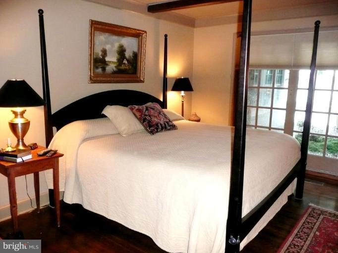 2212 Jenkins Creek Road Cambridge, MD 21613 - Photo 6 of 30 Master Bedroom
