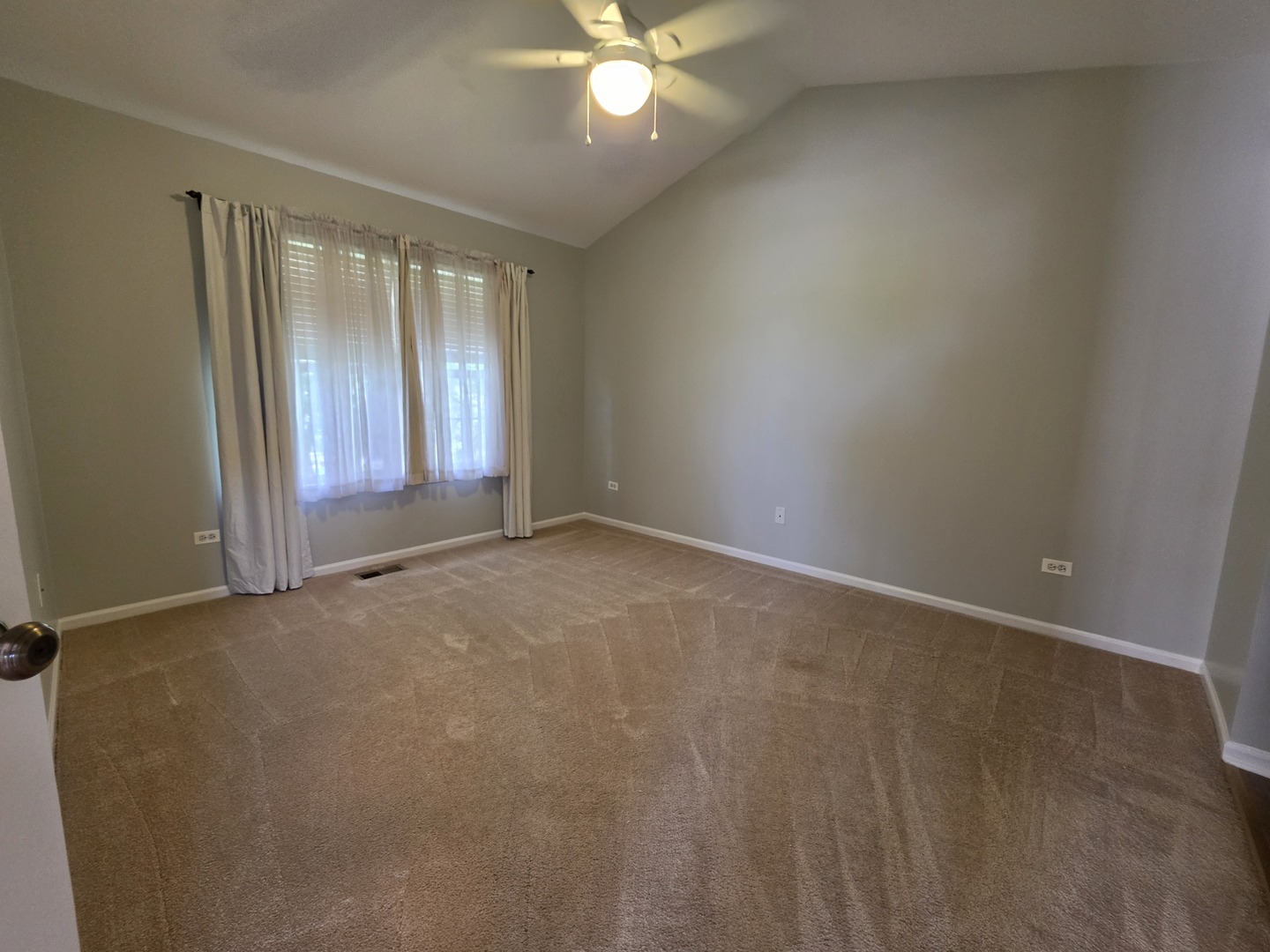 2904 Rutland Circle, Unit 2904 Naperville, IL 60564 - Photo 23 of 33