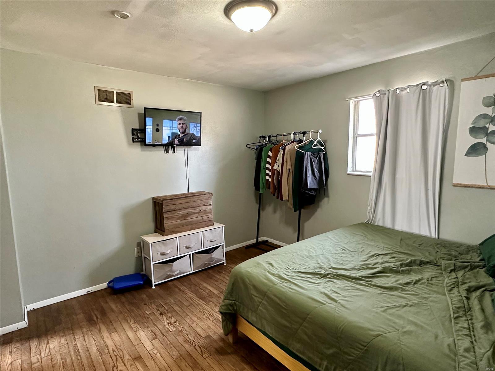 2502 Morrison Road Granite City, IL 62040 - Photo 14 of 19 Gallery Image 14