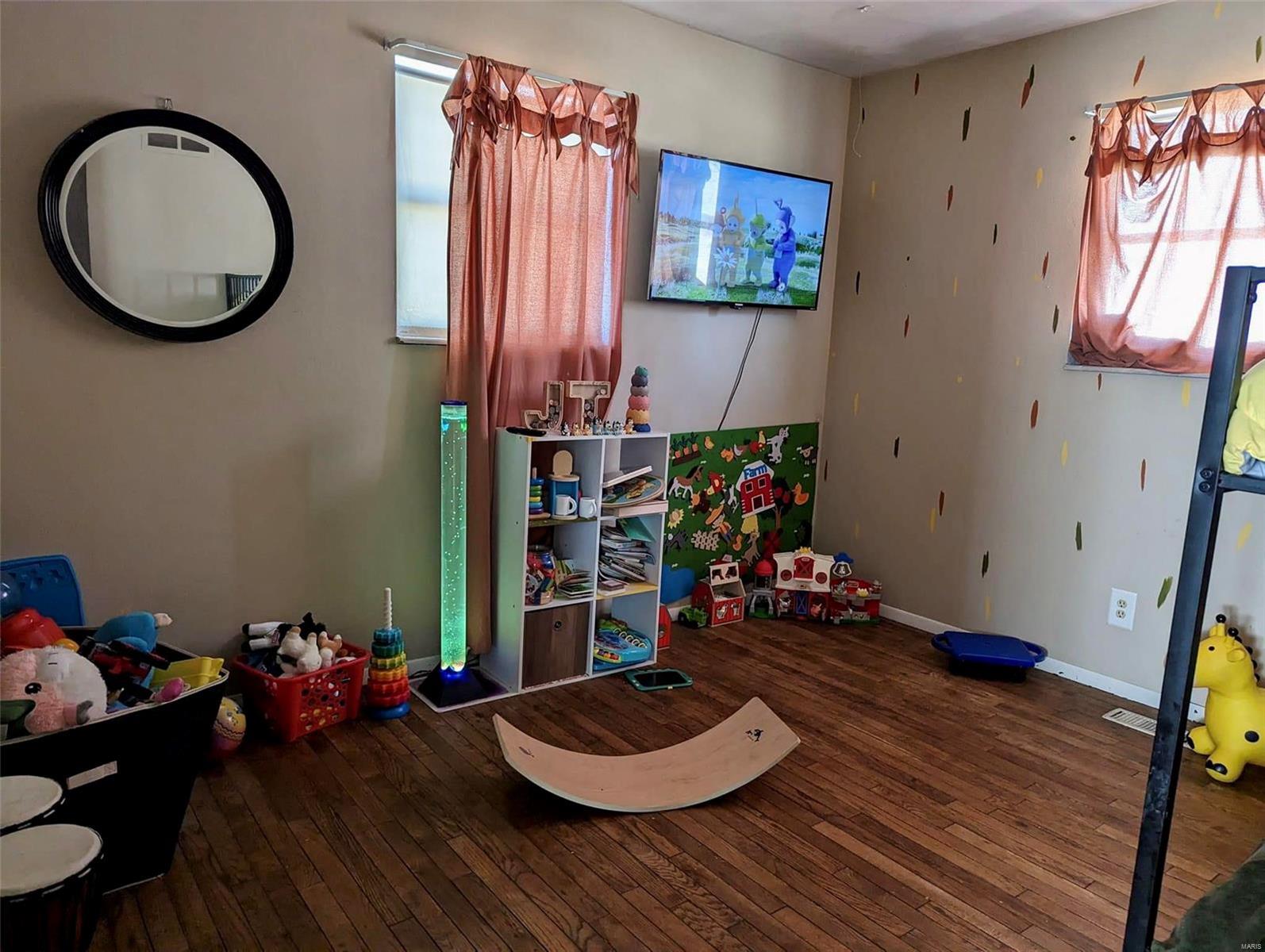 2502 Morrison Road Granite City, IL 62040 - Photo 16 of 19 Gallery Image 16