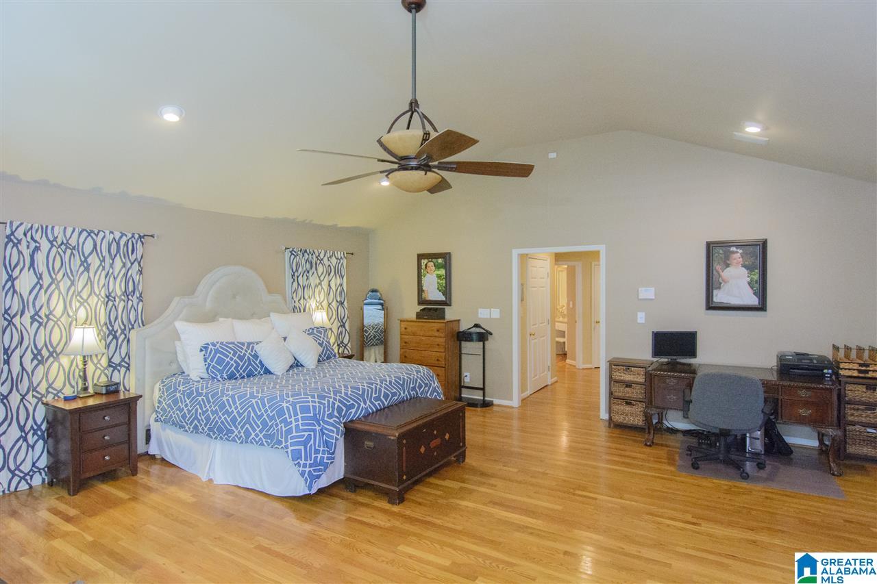 3800 North Woodridge Road Birmingham, AL 35223 - Photo 23 of 50
