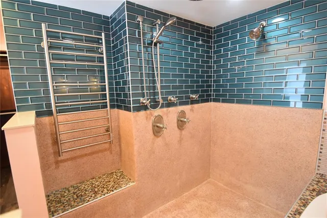 a bathroom with a tub