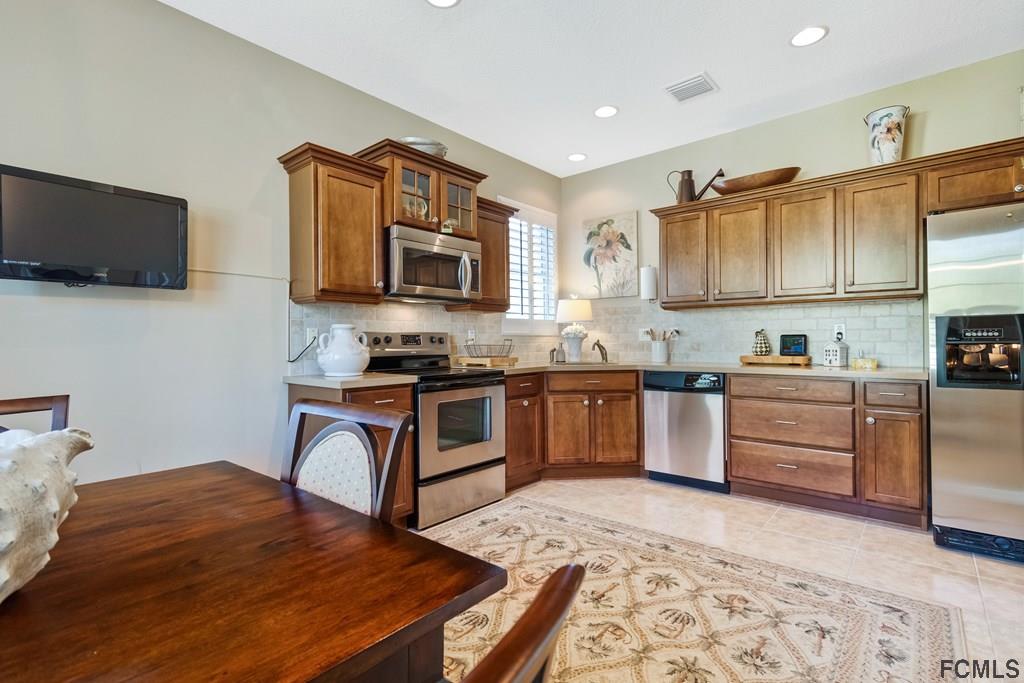 55 Raintree Circle Palm Coast, FL 32164 - Photo 21 of 62 Nook/Kitchen