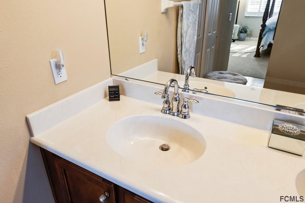 55 Raintree Circle Palm Coast, FL 32164 - Photo 35 of 62 Master bath