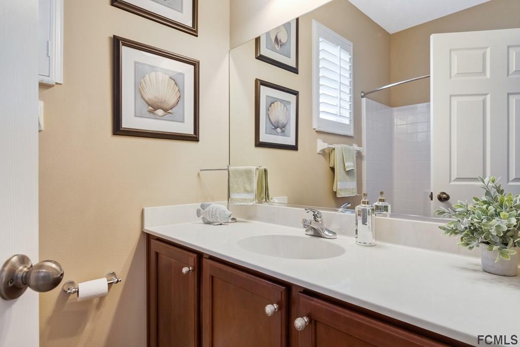 55 Raintree Circle Palm Coast, FL 32164 - Photo 40 of 62 2nd bathroom