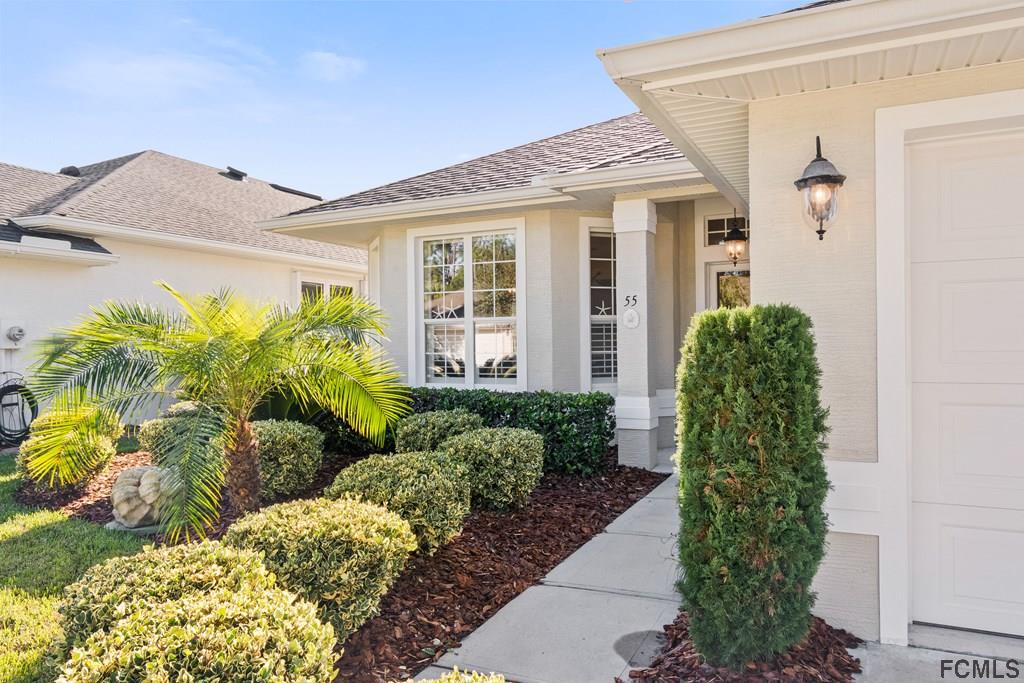 55 Raintree Circle Palm Coast, FL 32164 - Photo 5 of 62 Welcoming walkup