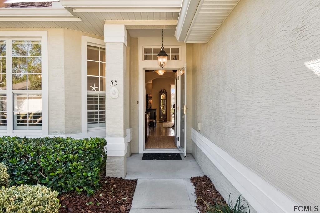 55 Raintree Circle Palm Coast, FL 32164 - Photo 6 of 62 Come on in!