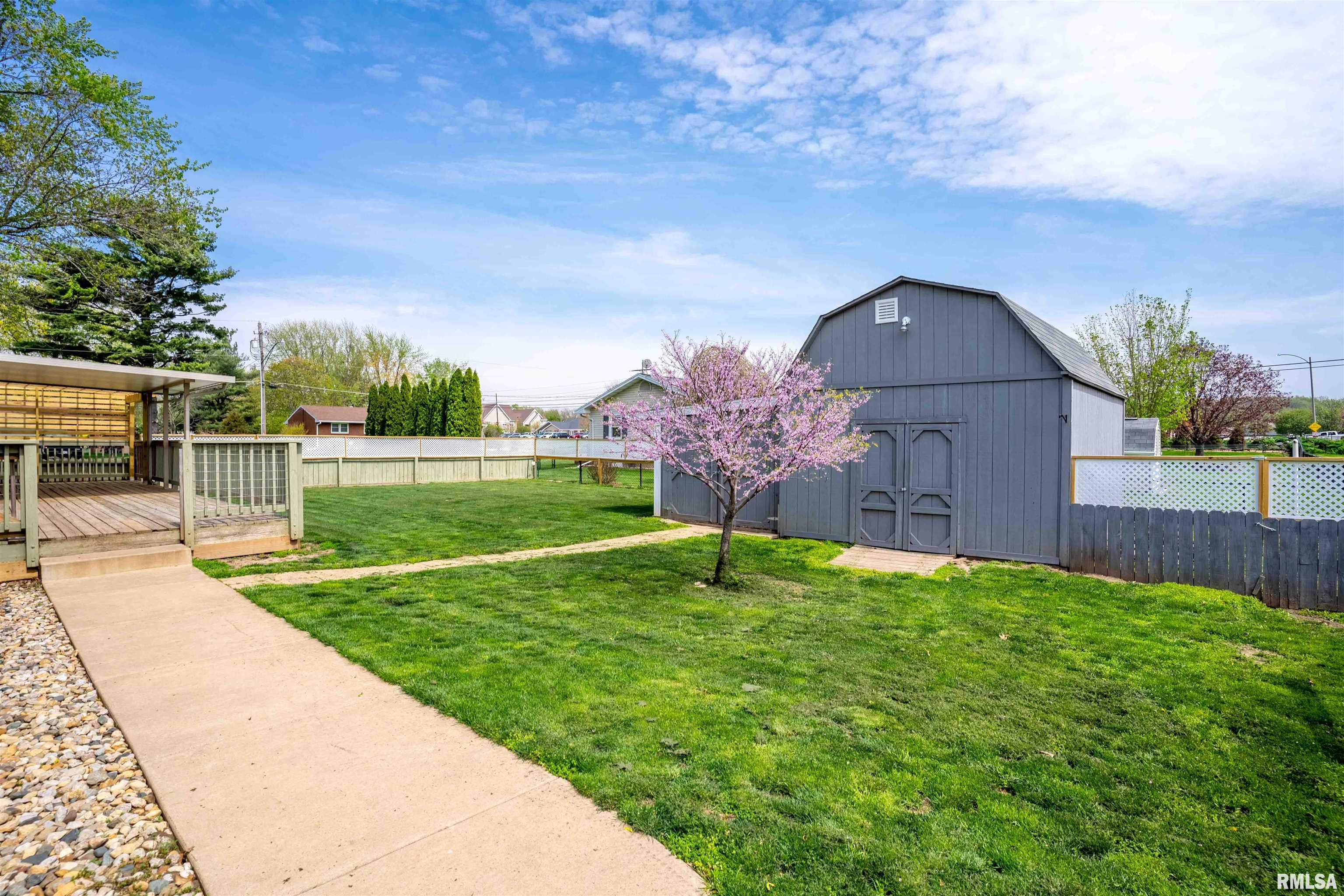 2802 Deveron Circle Pekin, IL 61554 - Photo 24 of 36