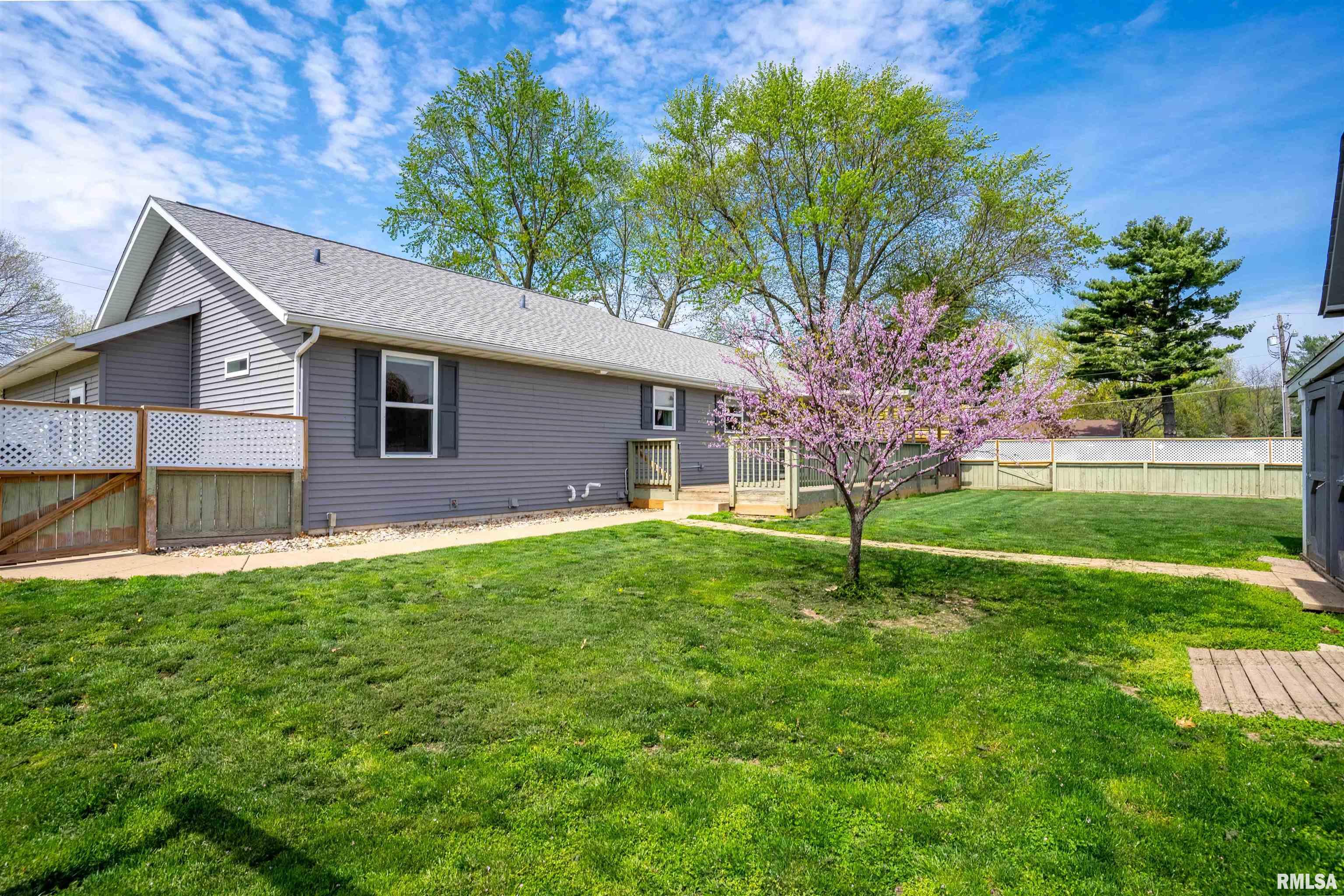 2802 Deveron Circle Pekin, IL 61554 - Photo 25 of 36