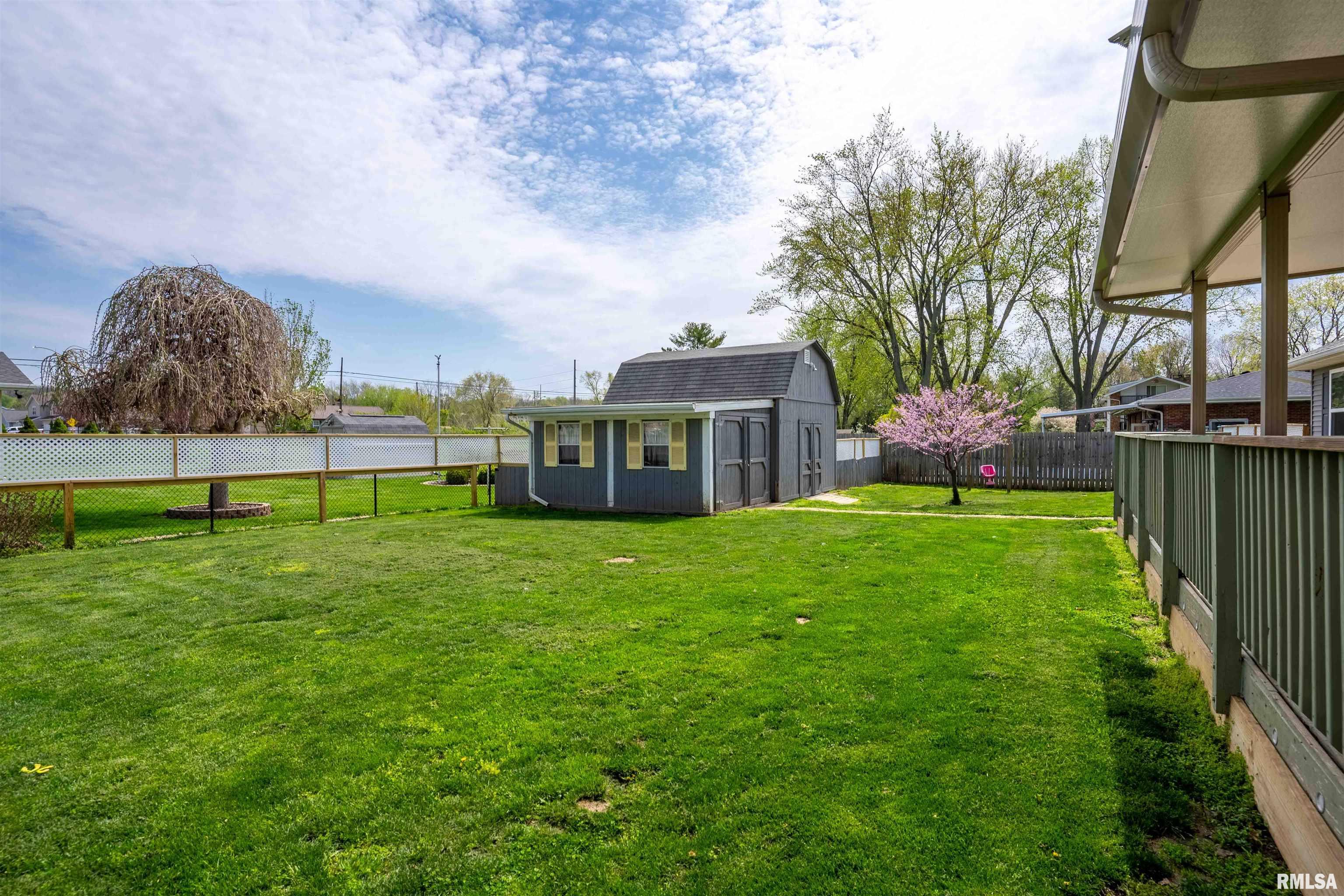 2802 Deveron Circle Pekin, IL 61554 - Photo 28 of 36