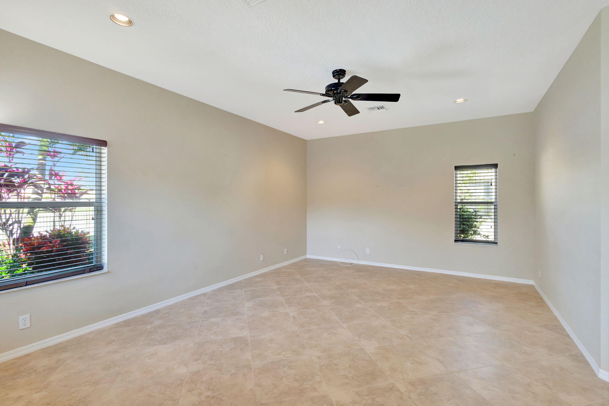11223 Edgewater Circle Wellington, FL 33414 - Photo 26 of 63 26-web-or-mls-1 (126)