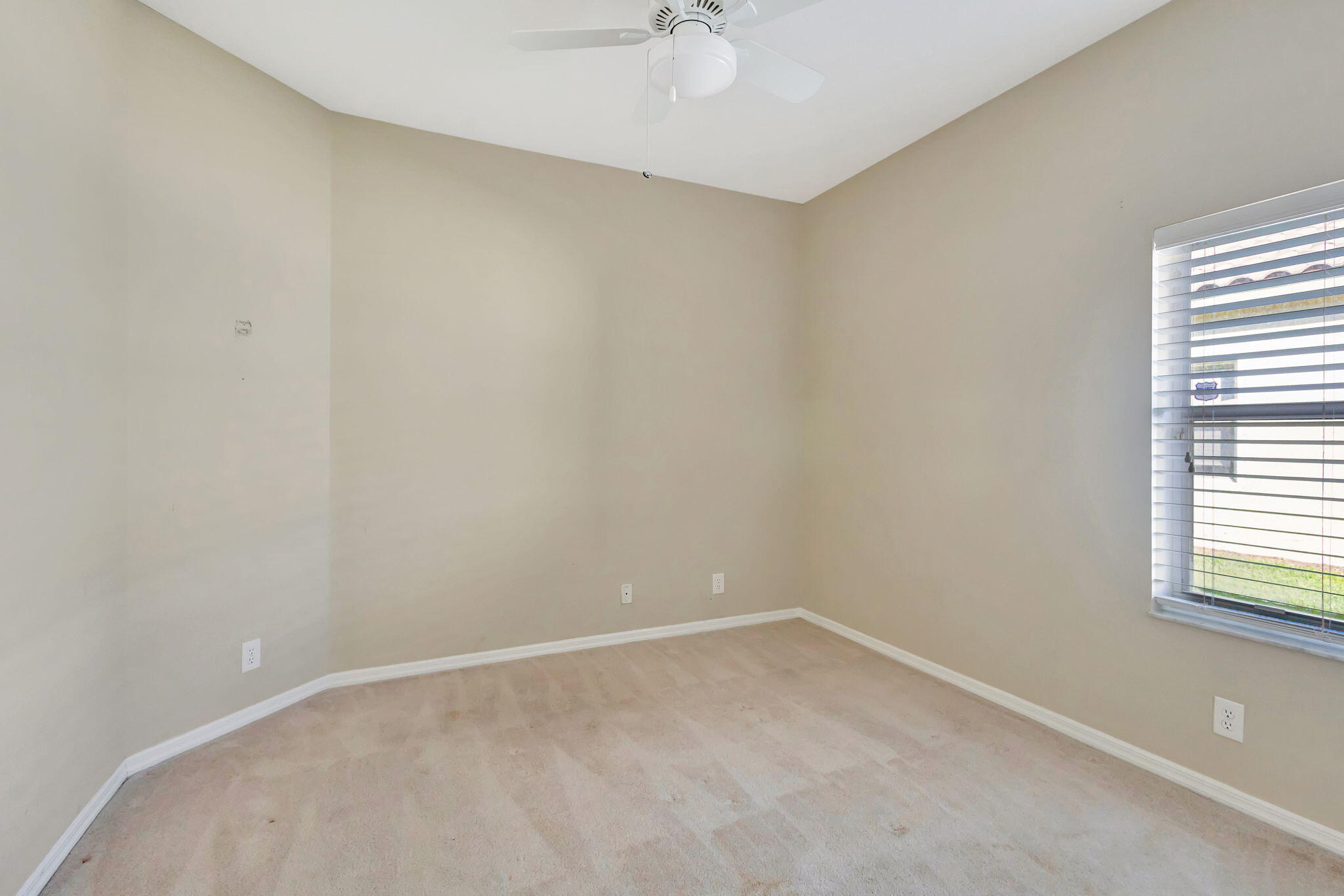 11223 Edgewater Circle Wellington, FL 33414 - Photo 39 of 63 39-web-or-mls-1 (191)