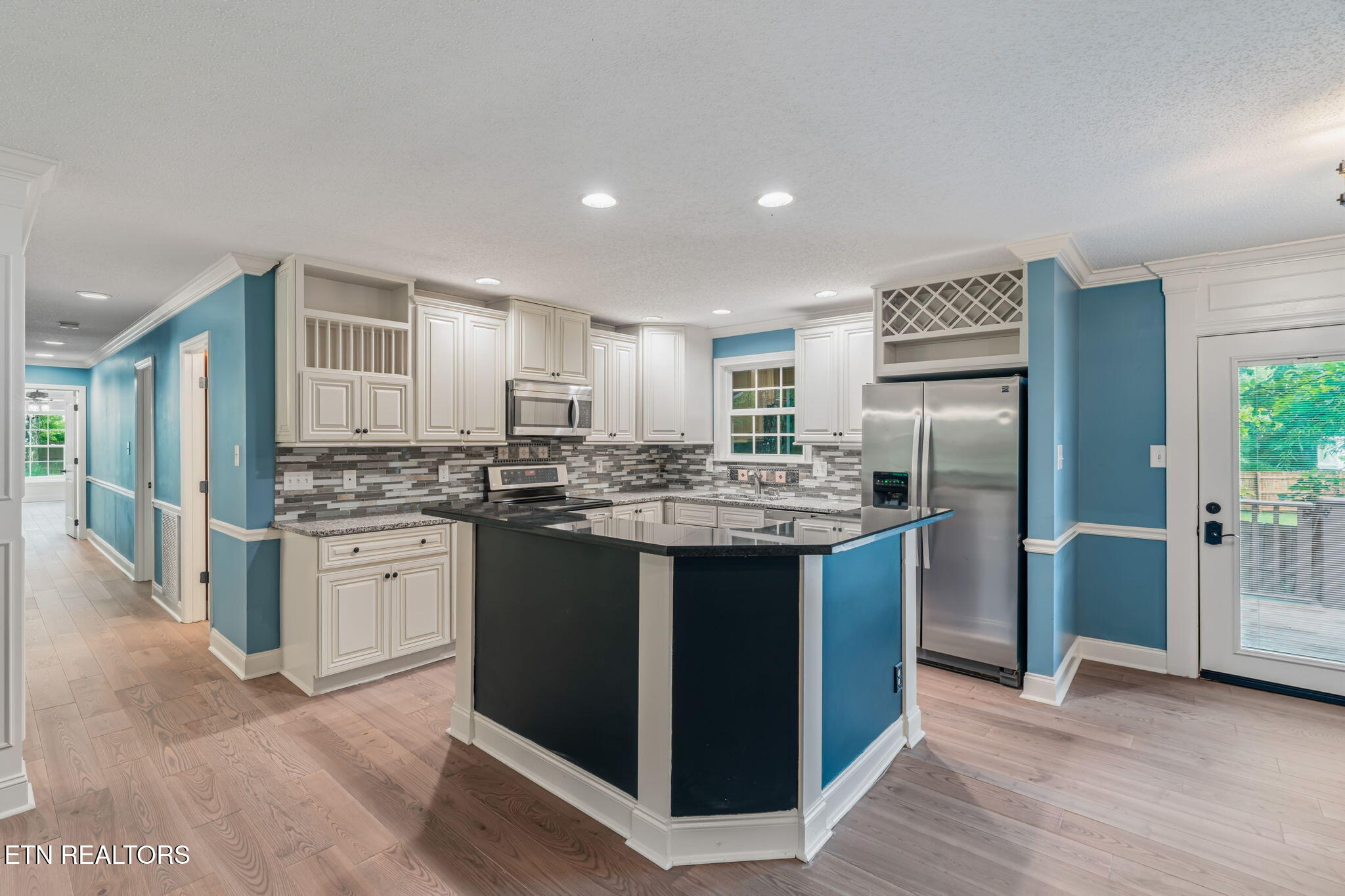 1601 Garland Road Knoxville, TN 37922 - Photo 17 of 35 17-web-or-mls-1601 Garland Road-10