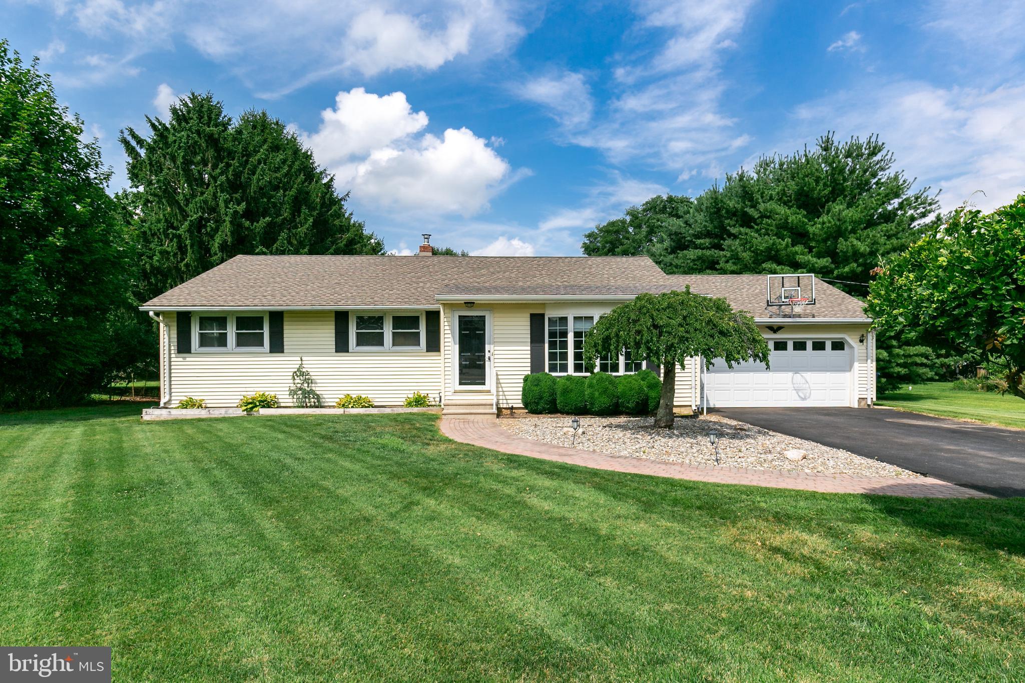 91 Bordentown Chesterfield Road Chesterfield, NJ 08515 - Photo 1 of 29 Gallery Image 1