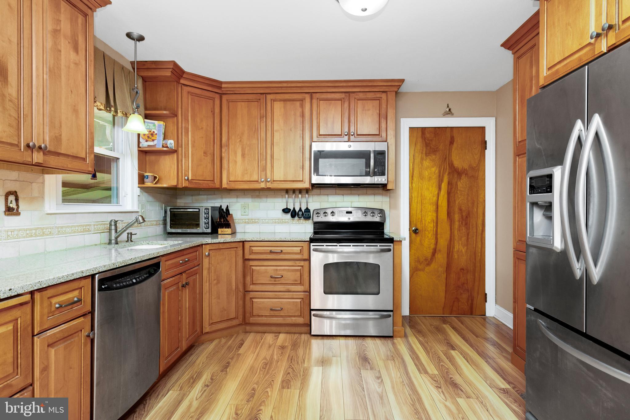 91 Bordentown Chesterfield Road Chesterfield, NJ 08515 - Photo 10 of 29 Gallery Image 10