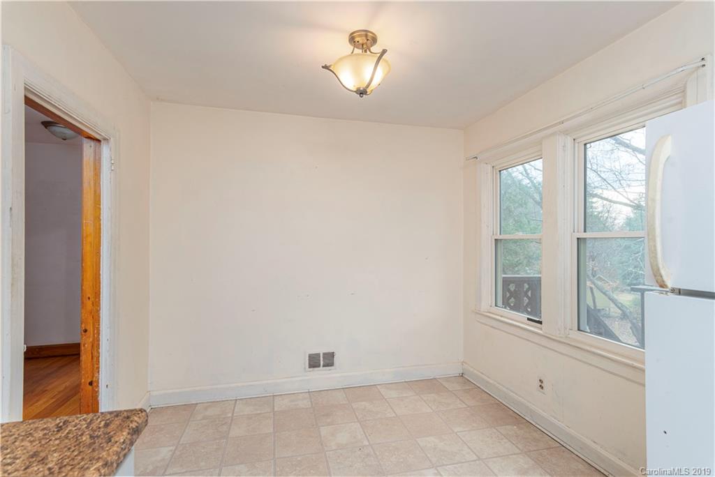 253 Brevard Road Asheville, NC 28806 - Photo 4 of 16 Gallery Image 4