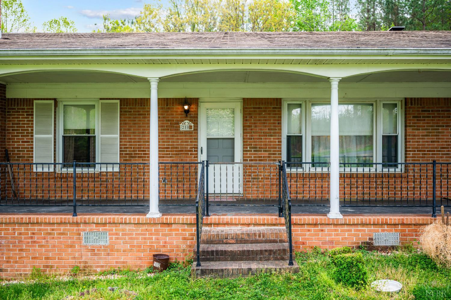 2809 Hillcroft Road Charlotte Court House, VA 23923 - Photo 3 of 45