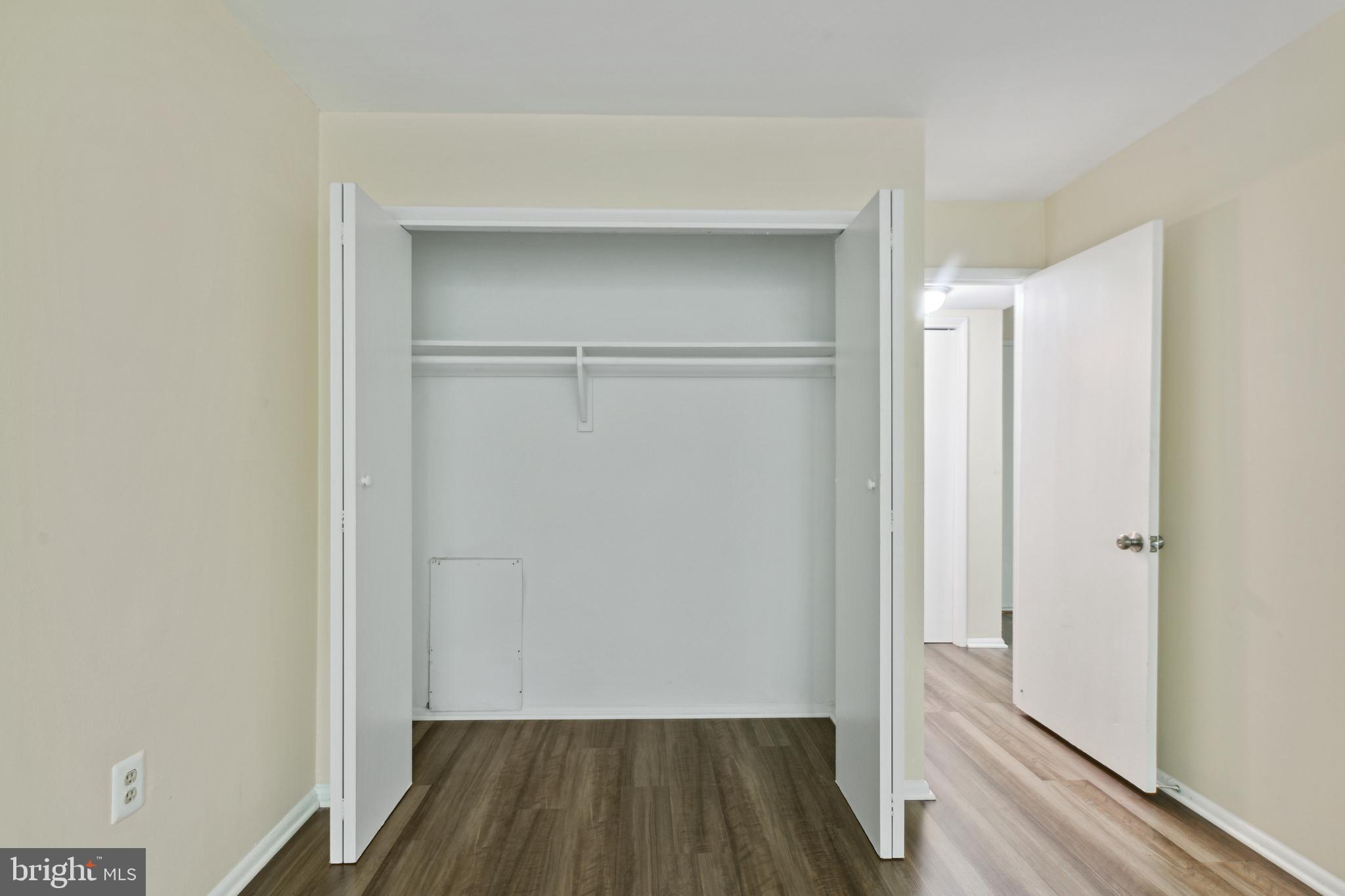 1804 Metzerott Road, Unit 507 Adelphi, MD 20783 - Photo 12 of 14 Gallery Image 12