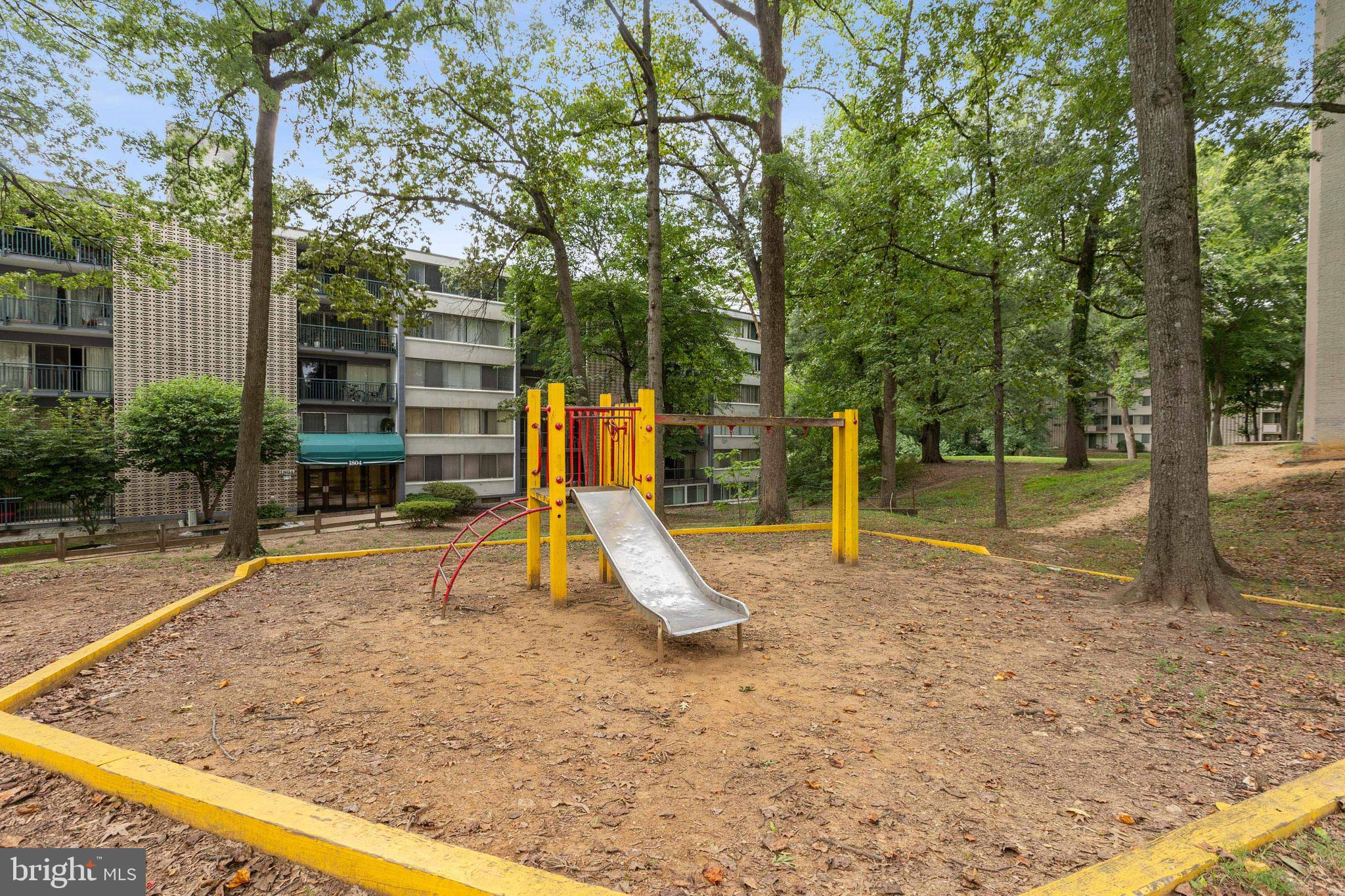 1804 Metzerott Road, Unit 507 Adelphi, MD 20783 - Photo 13 of 14 Gallery Image 13