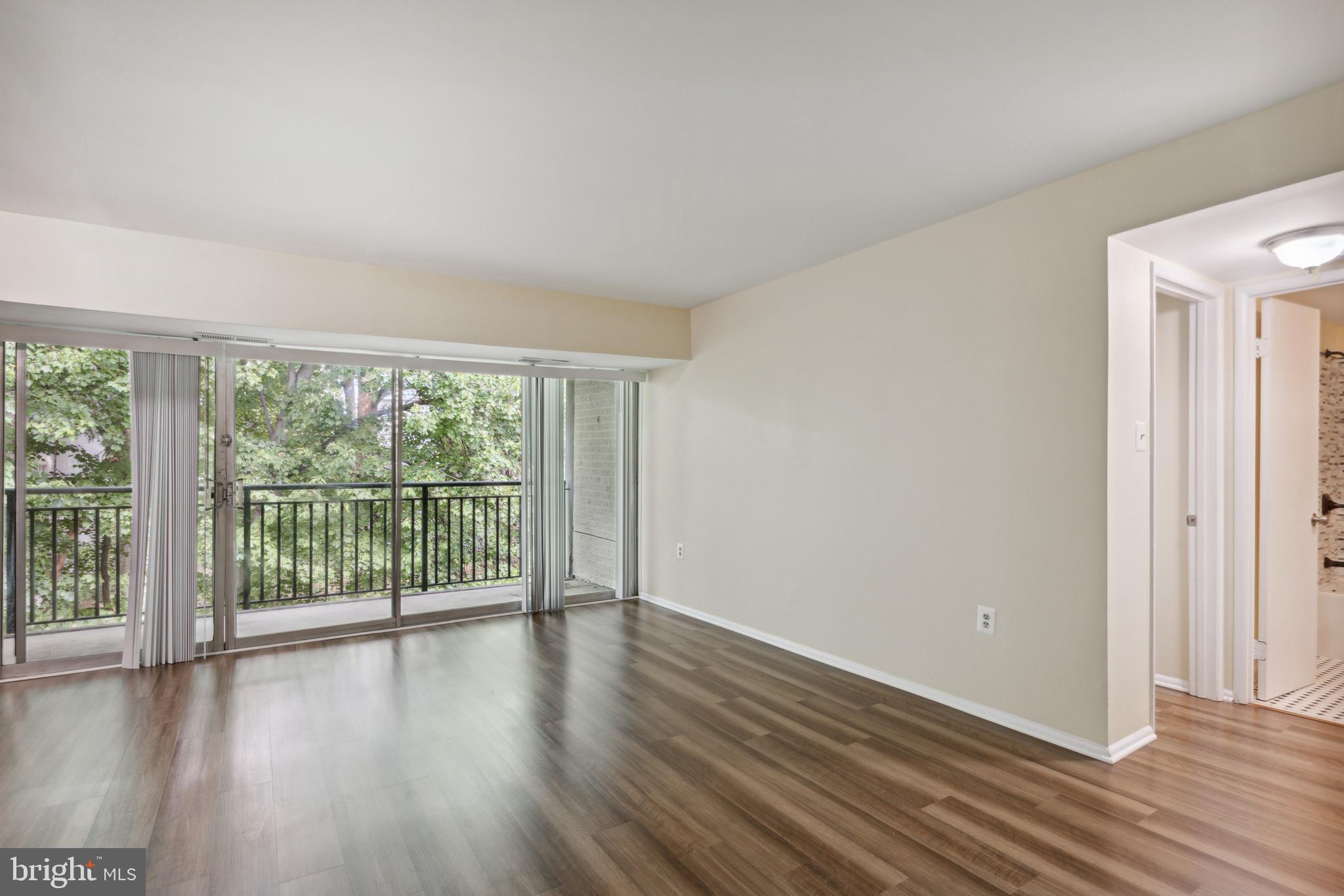1804 Metzerott Road, Unit 507 Adelphi, MD 20783 - Photo 4 of 14 Gallery Image 4