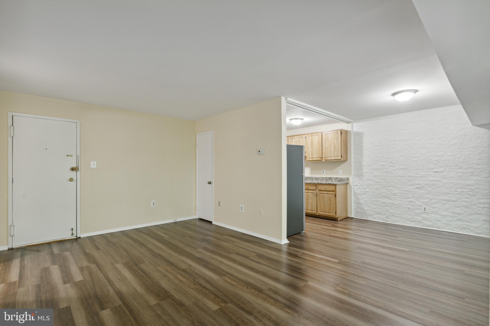 1804 Metzerott Road, Unit 507 Adelphi, MD 20783 - Photo 5 of 14 Gallery Image 5