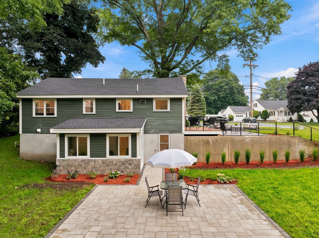 12 Burley Farm Road Danvers, MA 01923 - Photo 31 of 37