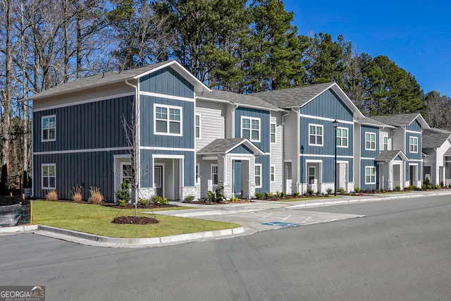 $246,900 | 235 Rooker Drive, LaGrange, GA 30241