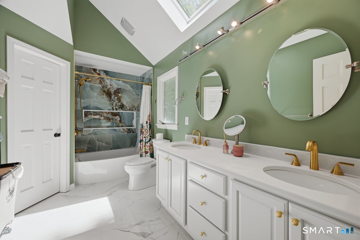 8 Bittersweet Drive Ledyard, CT 06335 - Photo 18 of 33