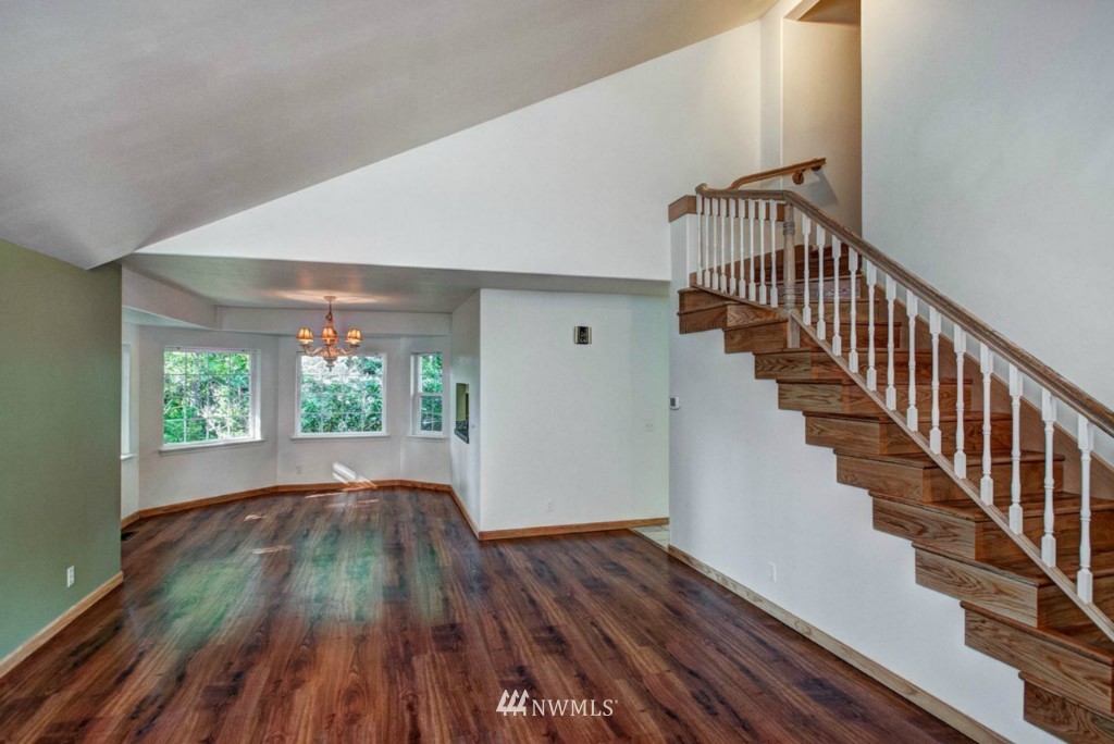 3109 Maple Ridge Court Bellingham, WA 98229 - Photo 3 of 15 Gallery Image 3
