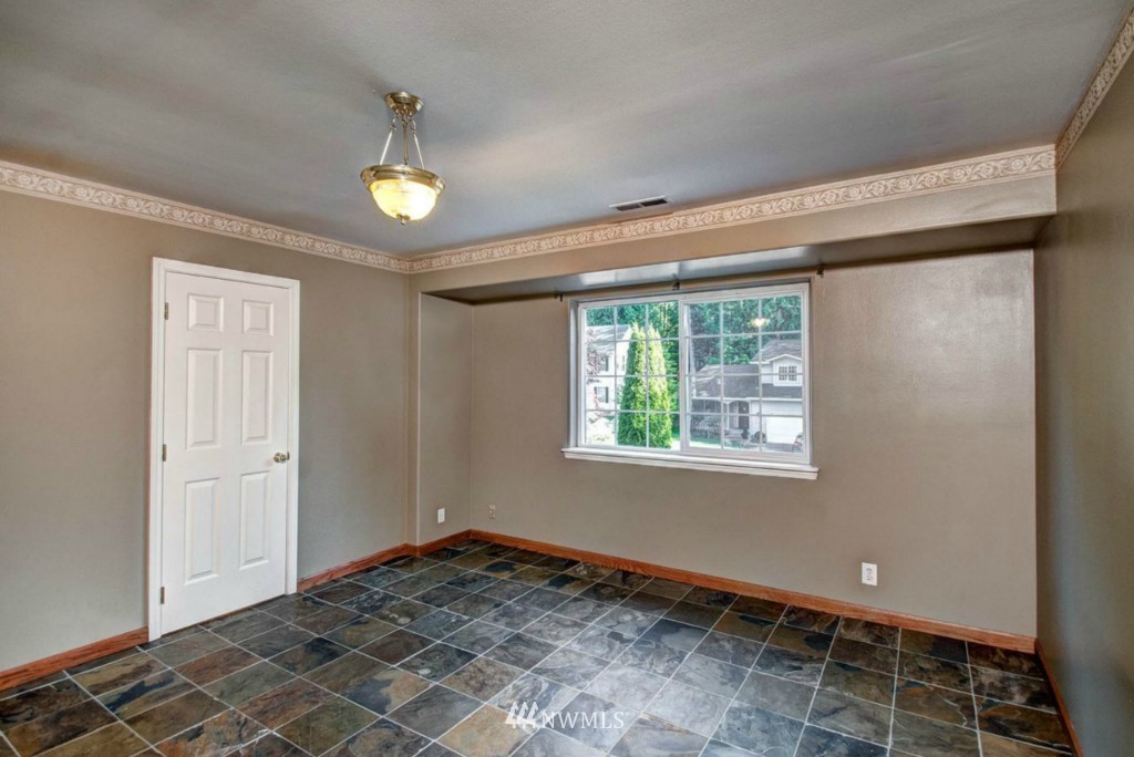 3109 Maple Ridge Court Bellingham, WA 98229 - Photo 8 of 15 Gallery Image 8