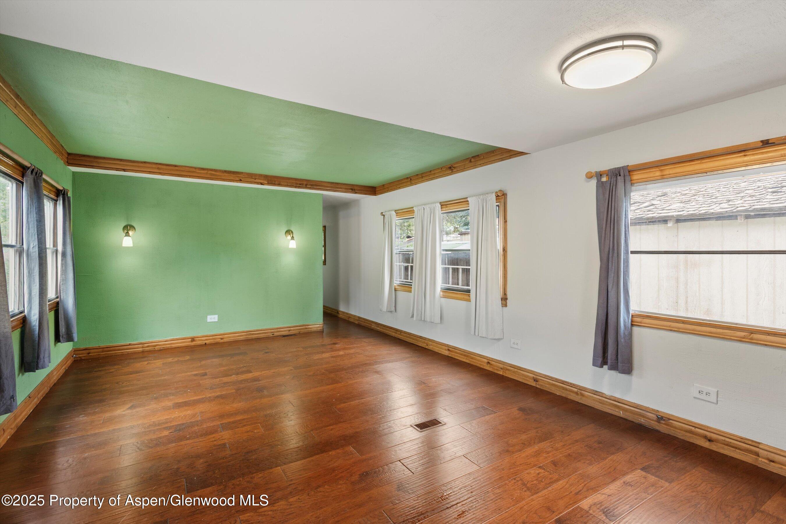 4 Aspen Village Road Aspen, CO 81611 - Photo 4 of 14 Living Room - 1