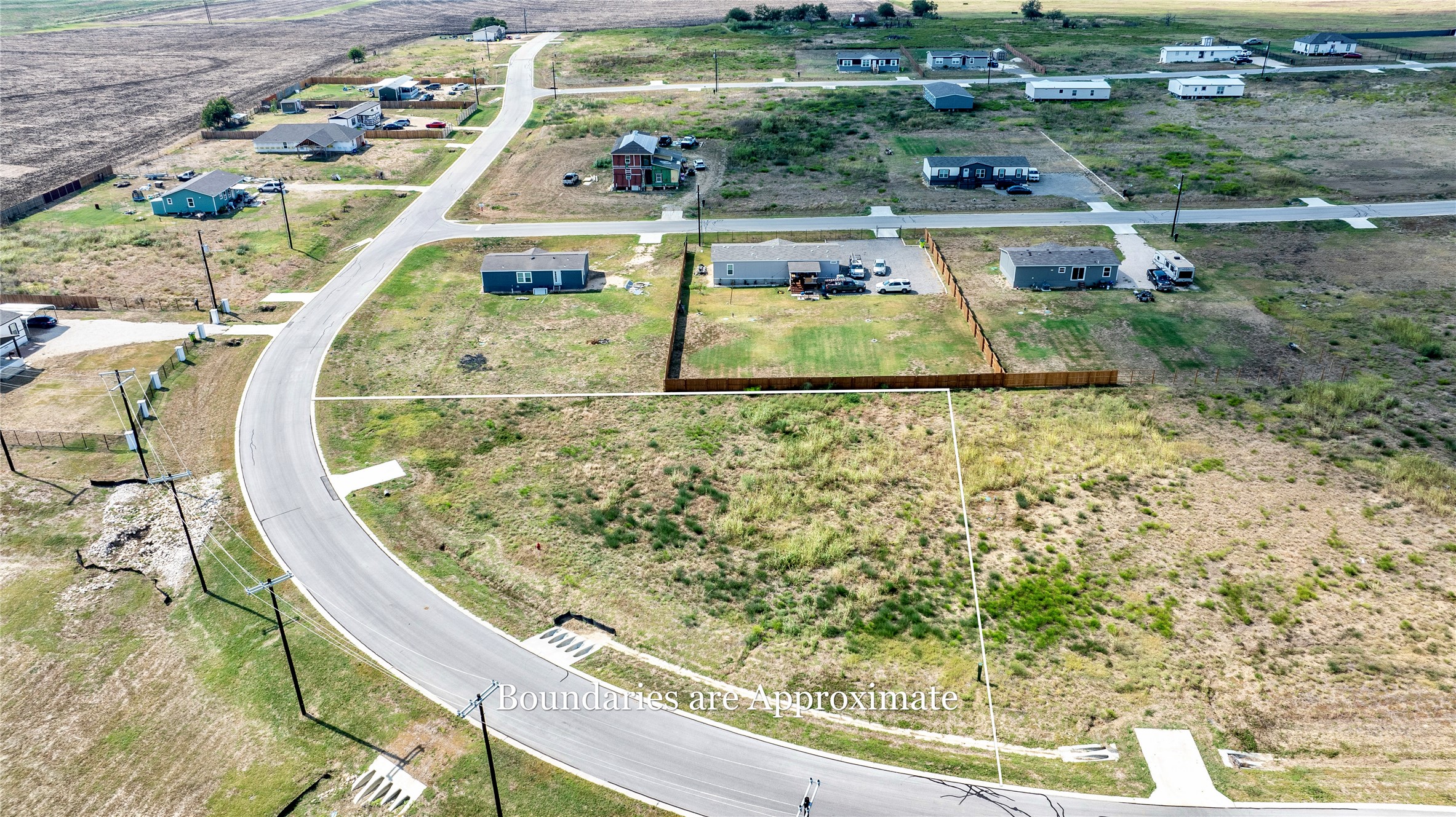 224 Altamira Avenue Elgin, TX 78621 - Photo 5 of 10