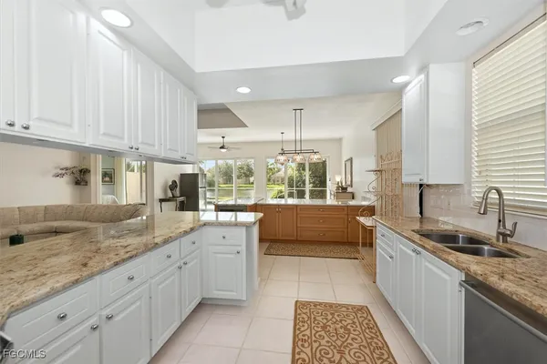 $715,000 | 4017 Trinidad Way, Naples, FL 34119
