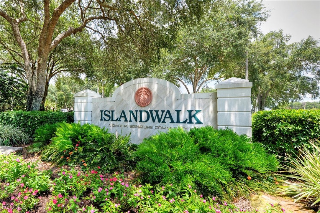 4017 Trinidad Way Naples, FL 34119 - Photo 2 of 43