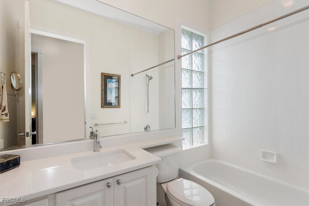 4017 Trinidad Way Naples, FL 34119 - Photo 30 of 43