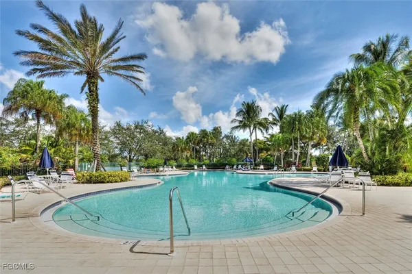 $715,000 | 4017 Trinidad Way, Naples, FL 34119