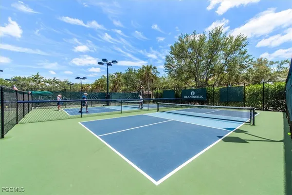 $715,000 | 4017 Trinidad Way, Naples, FL 34119