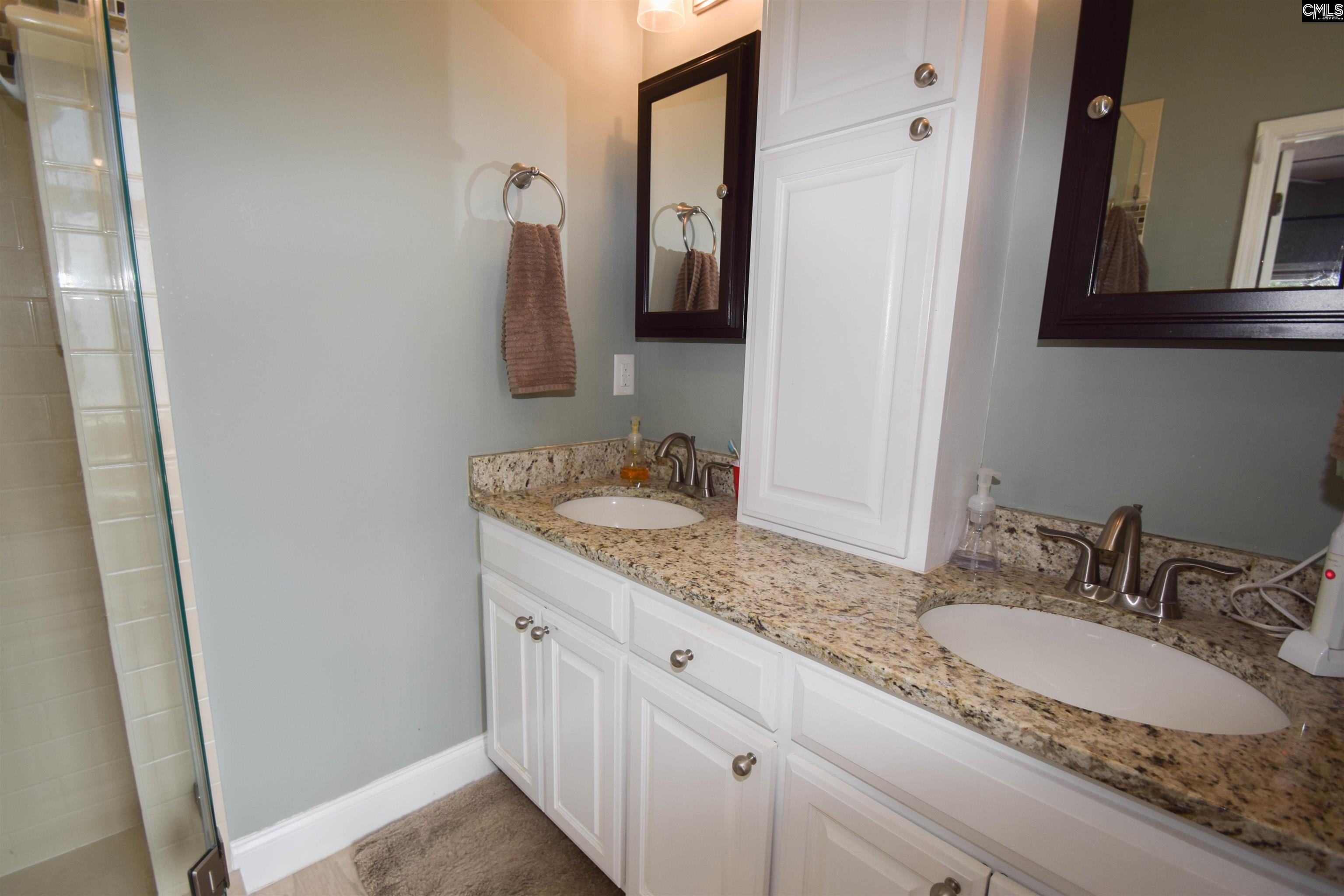 128 Cove Court Irmo, SC 29063 - Photo 37 of 91
