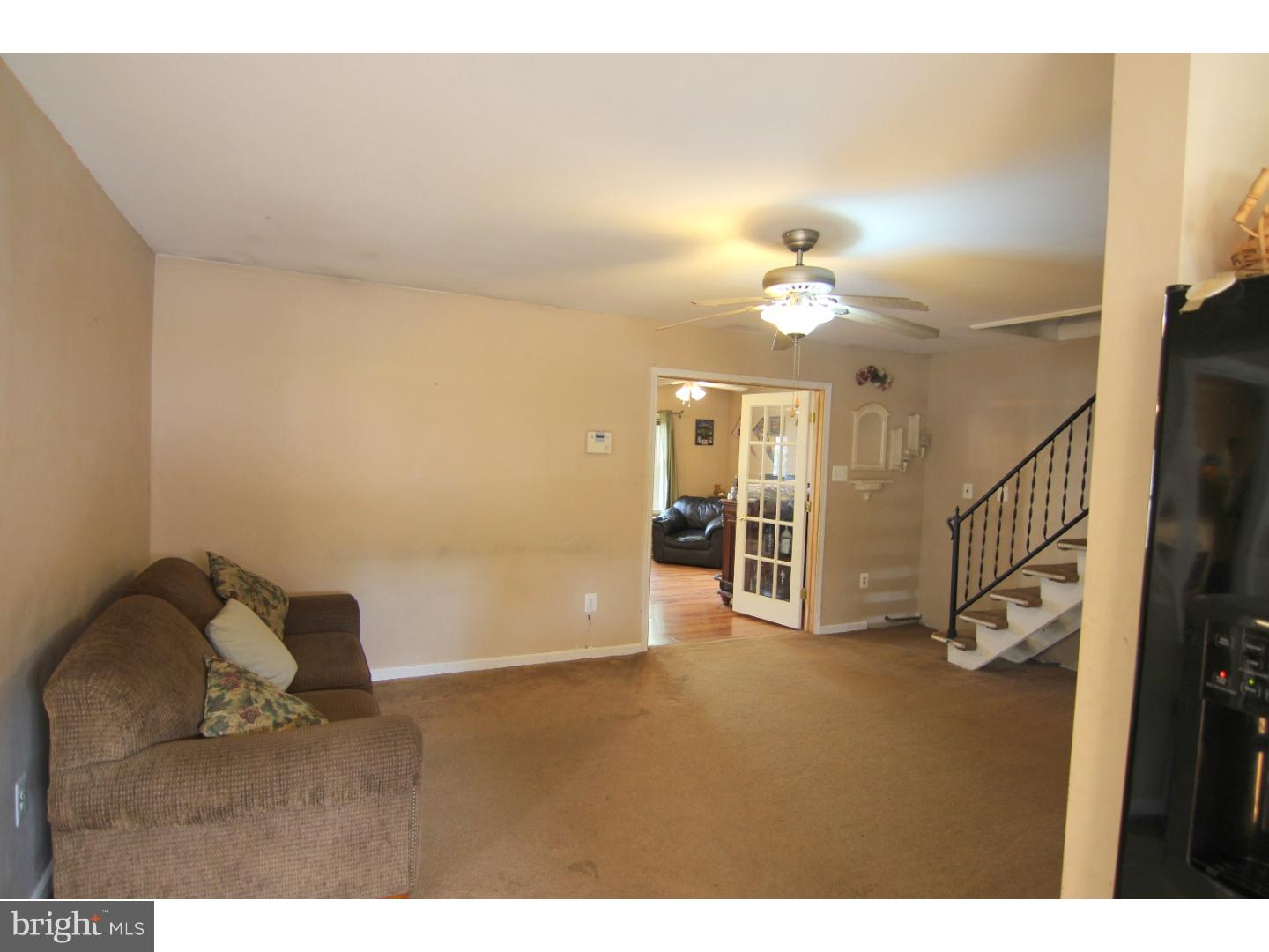 6 Rustleaf Lane Levittown, PA 19055 - Photo 9 of 15 Living Room