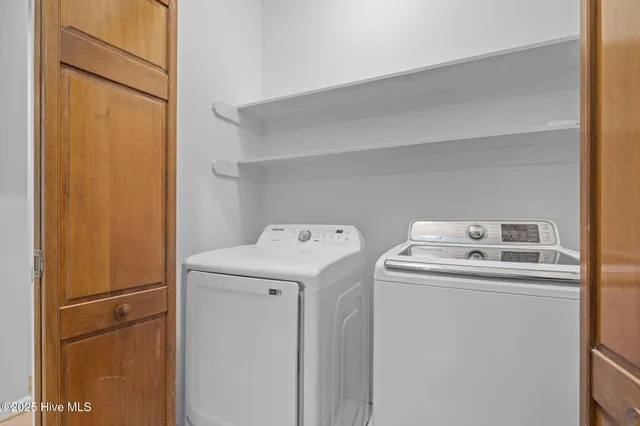 $910,000 | 518 Egret Lake Drive, Pine Knoll Shores, NC 28512