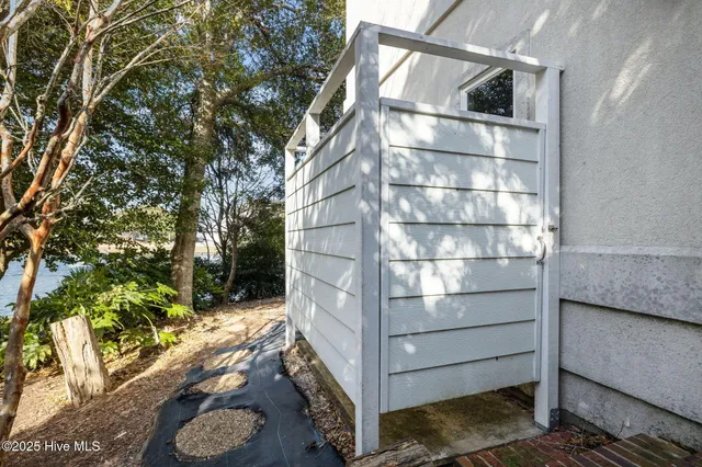 $910,000 | 518 Egret Lake Drive, Pine Knoll Shores, NC 28512