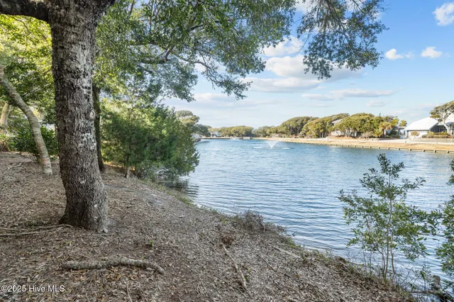 $910,000 | 518 Egret Lake Drive, Pine Knoll Shores, NC 28512